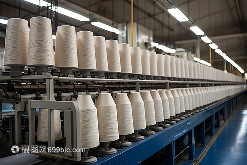 工廠中的紗線 從原料到成品，紡織工業的隱形服務脈絡
